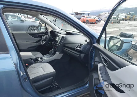 2022 Subaru Forester из США, поврежденный, VIN JF2SKAAC8NH490442